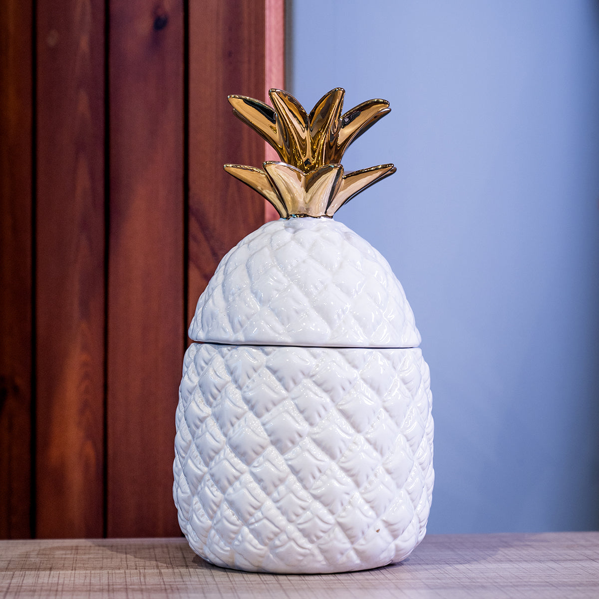 Dolomite Pineapple Shaped Jar, White/Gold