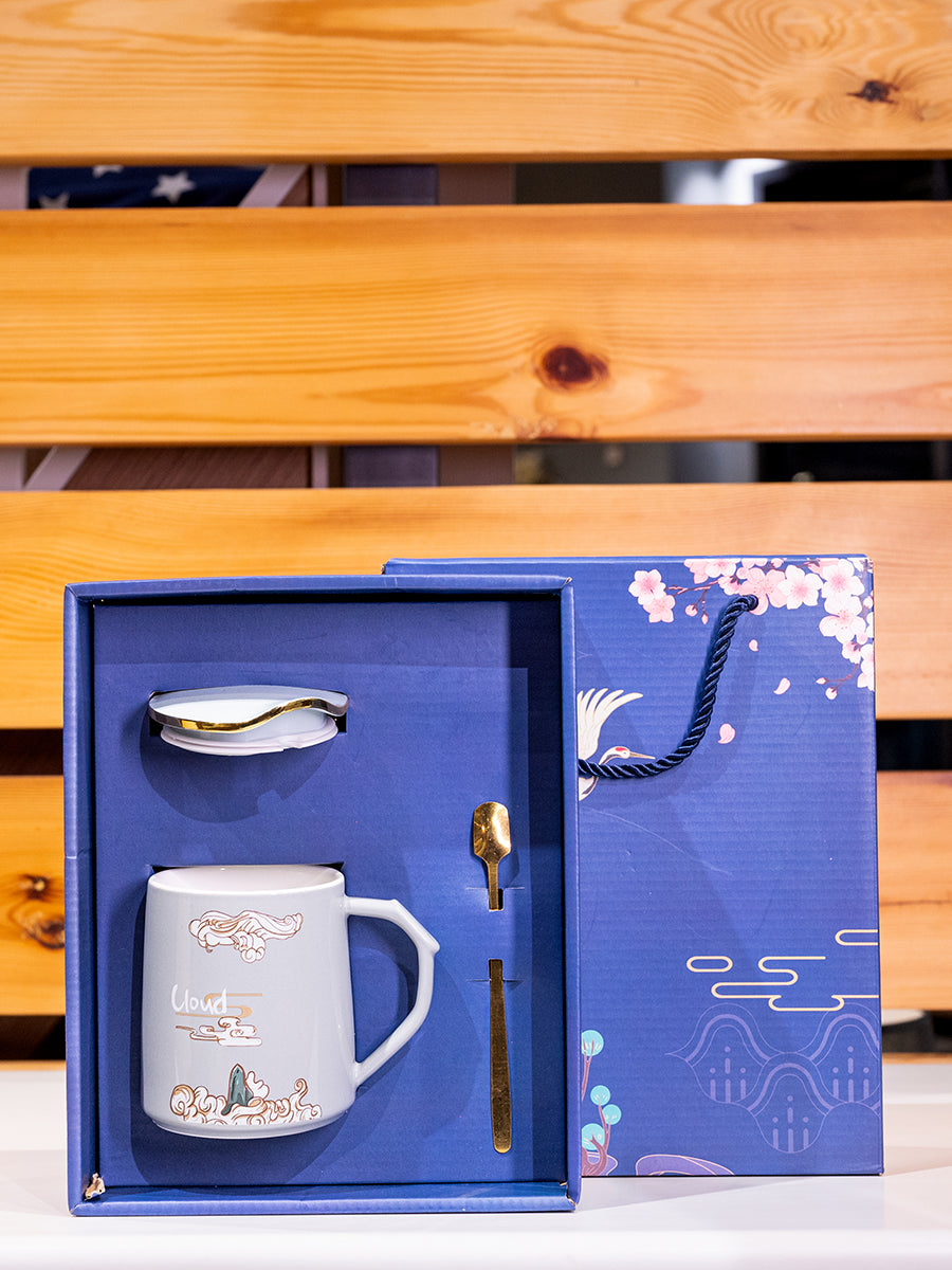 Ceramic Mug w/ Lid & Spoon in Color Box, Set of 3