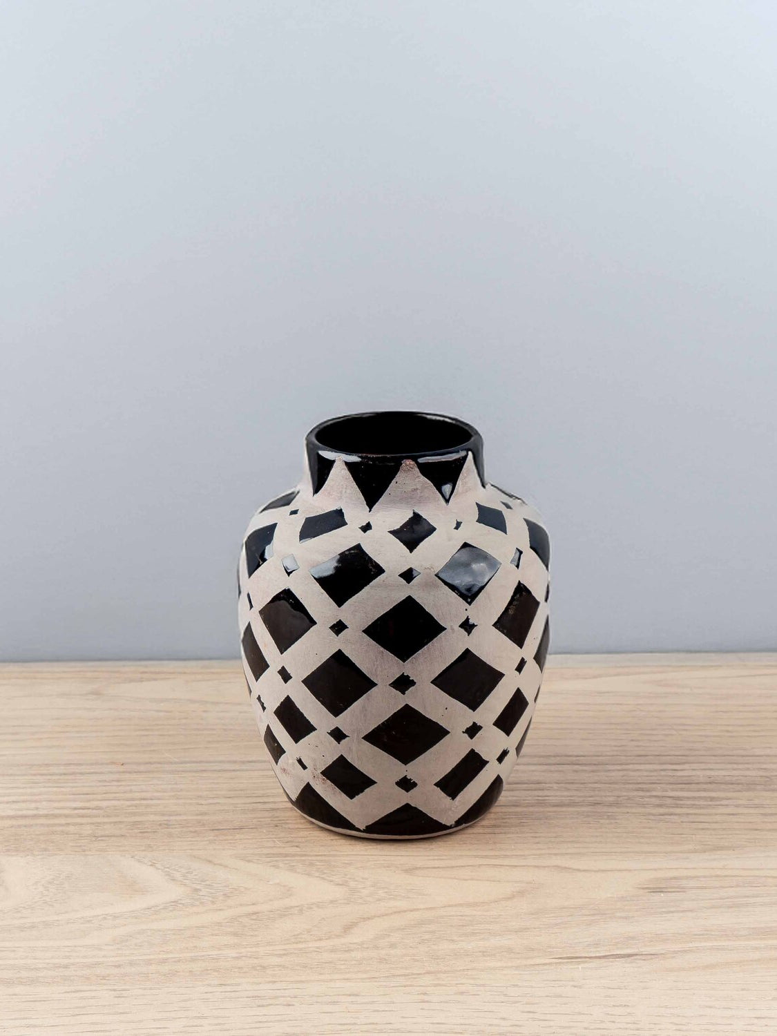 Terra-cotta Handmade Vase, Black