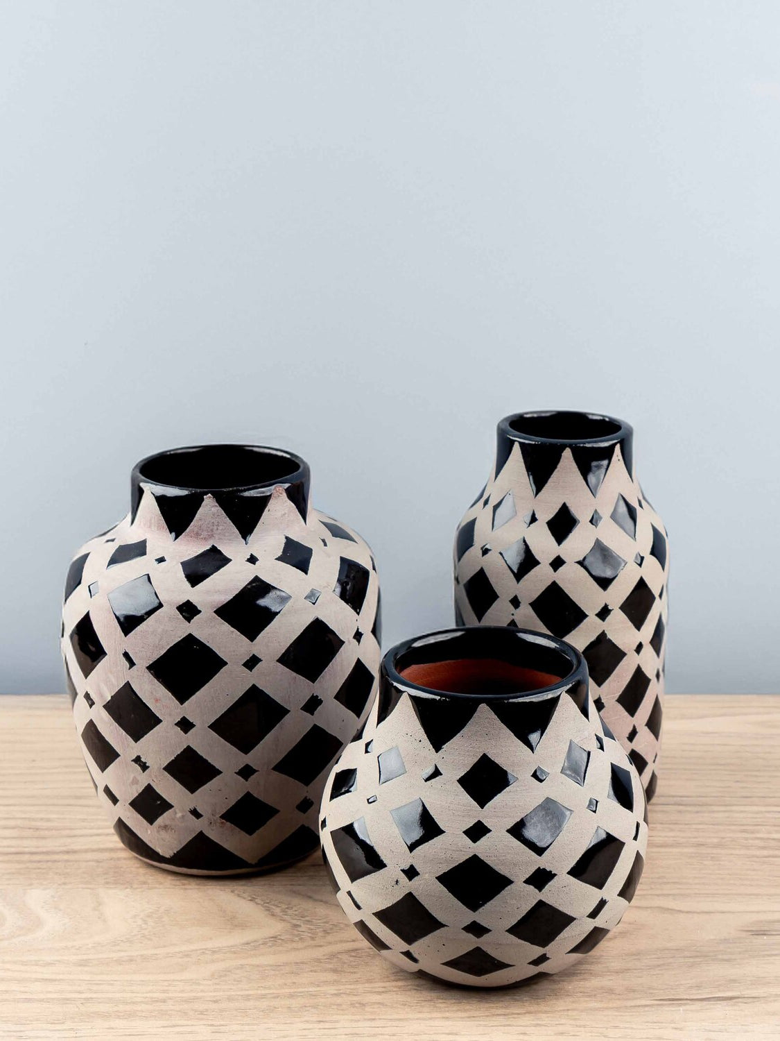 Terra-cotta Handmade Vase, Black