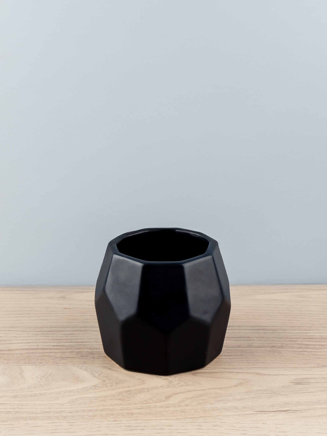 Stoneware Pot, Black
