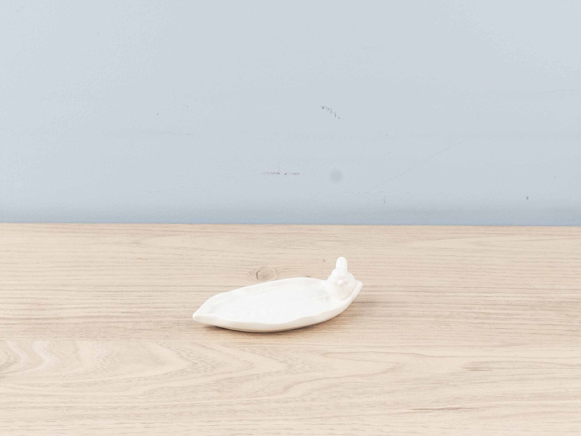 Porcelain Leaf Plate w/ Bird