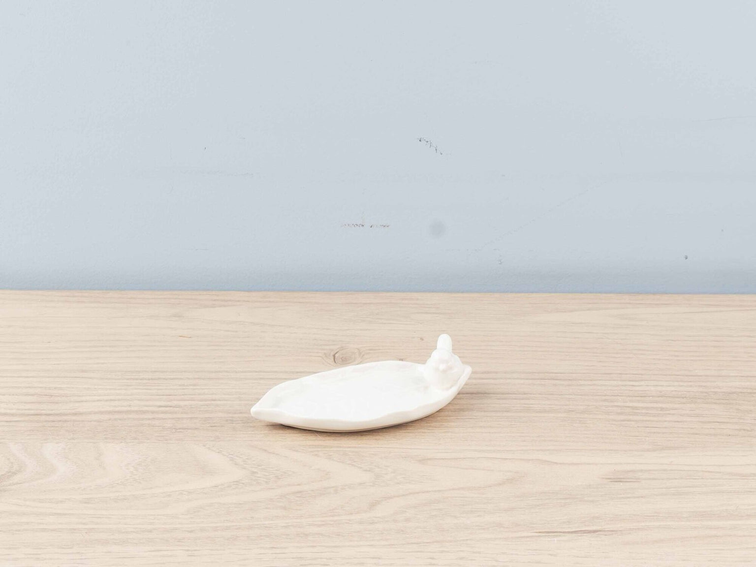 Porcelain Leaf Plate w/ Bird