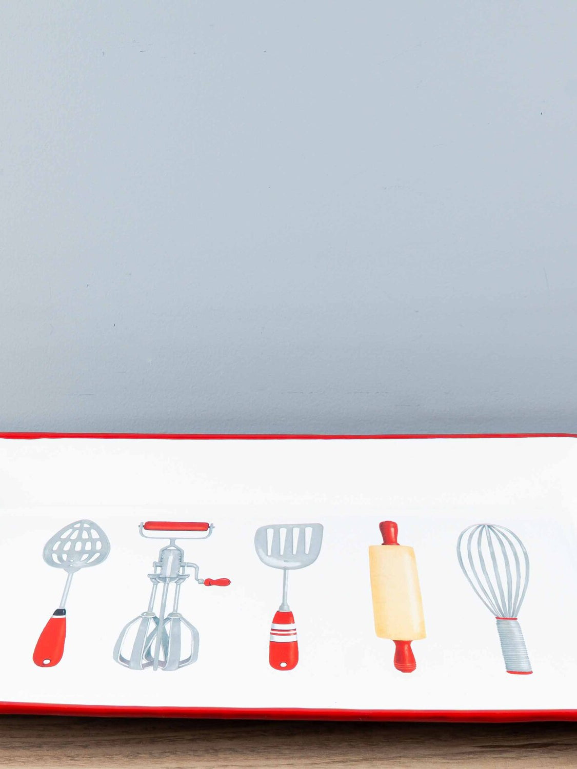 Mary Enameled Tray w/ Utensils & Handles (c)