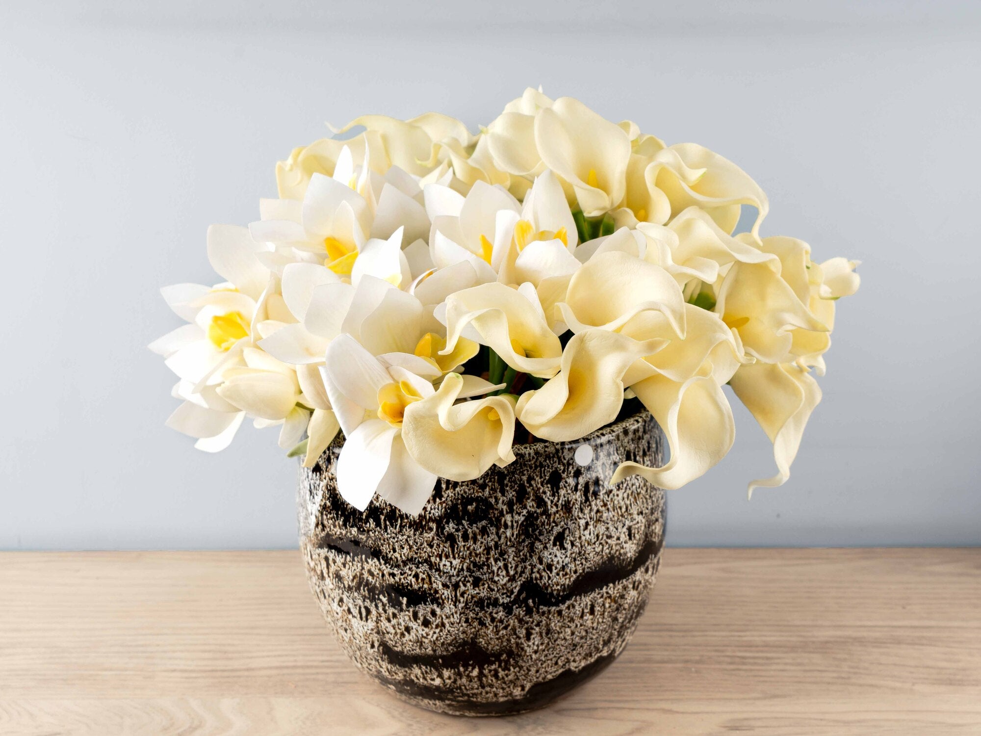 Terra-cotta Handmade Planter, Black