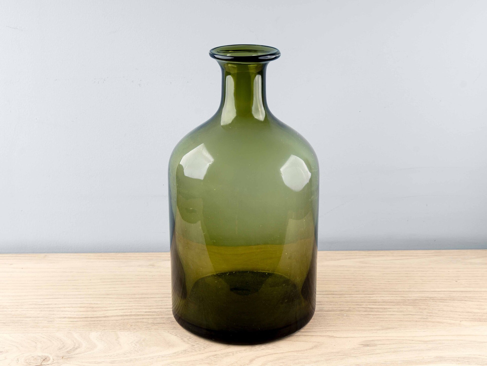 Glass Vase, Dark Green, Medium