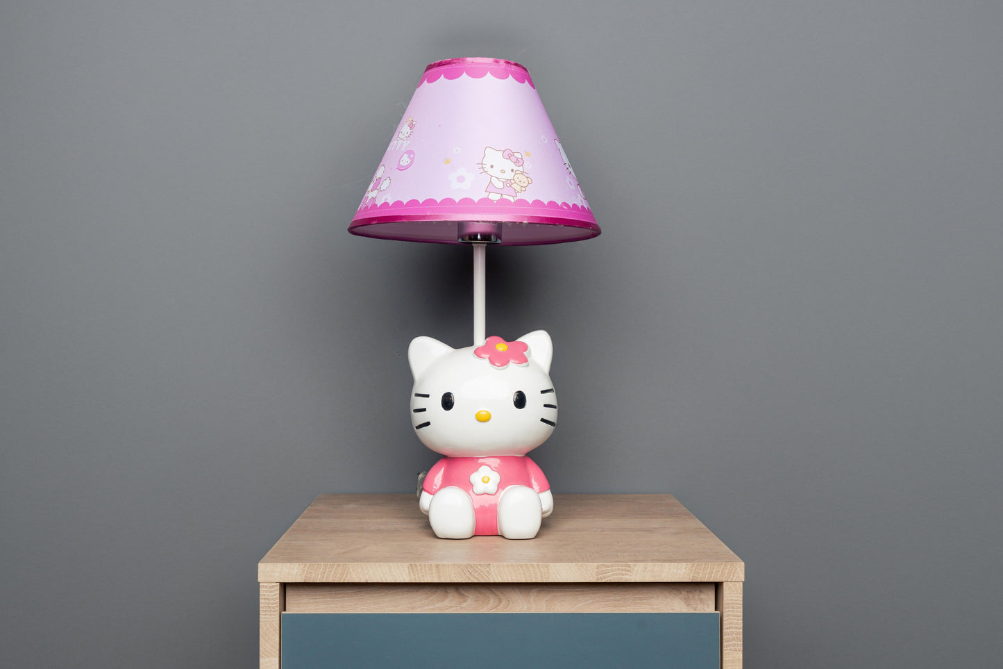 Hello Kitty Lamp-Pink