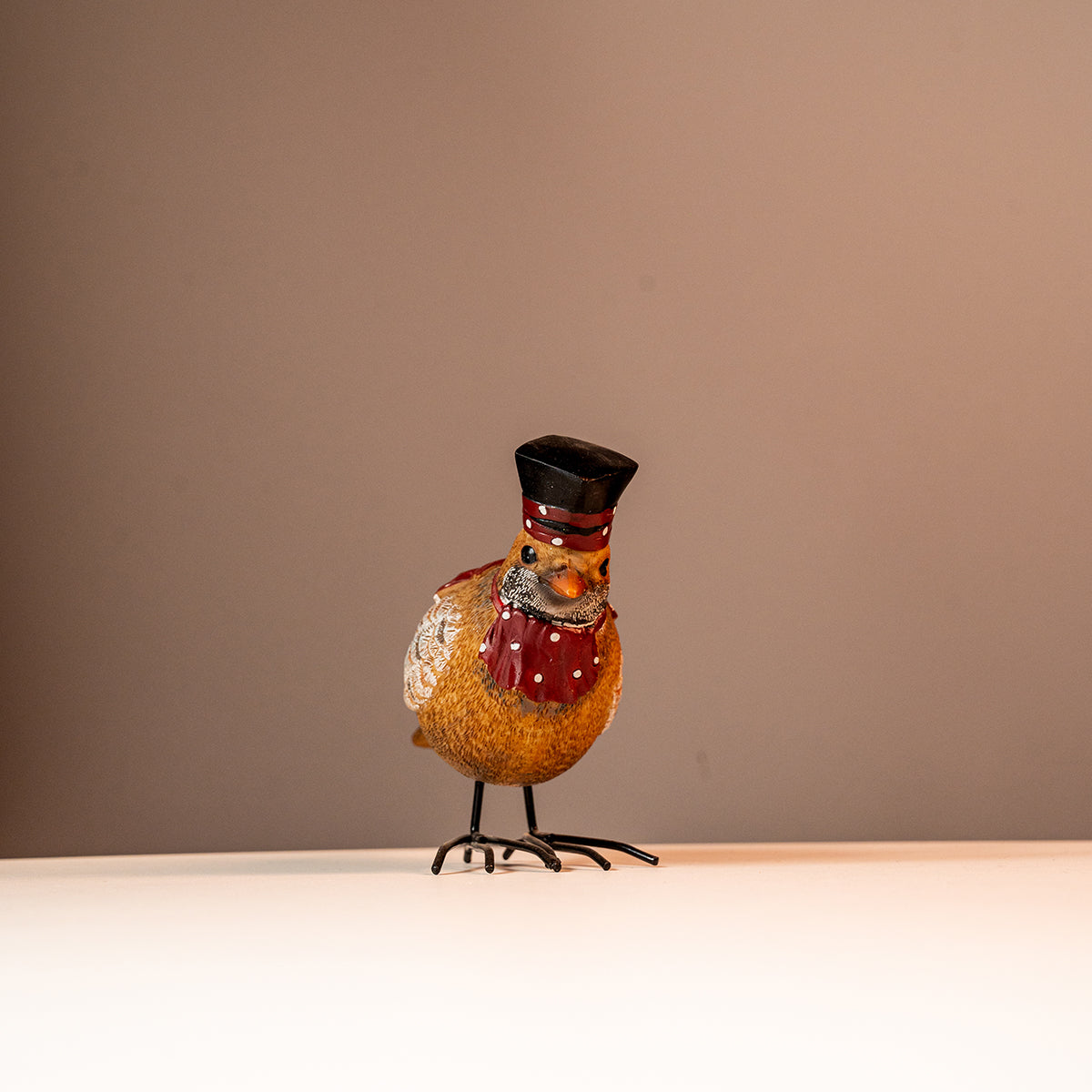 Elizabeth Resin Bird w/ Metal Feet