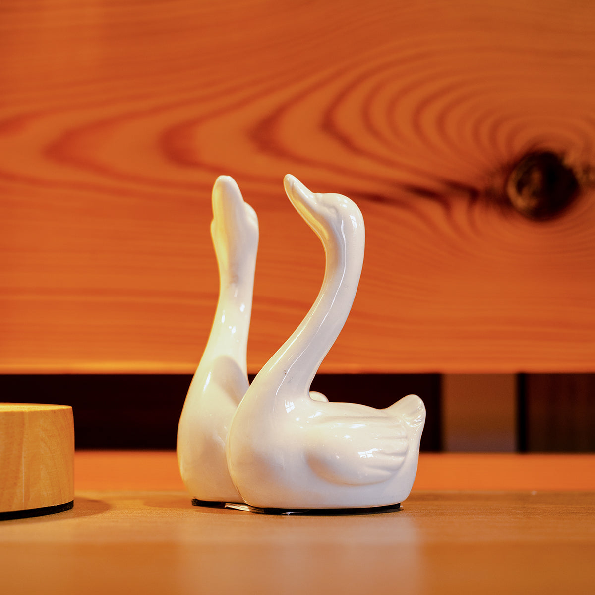 Stoneware Swan Ring Holder, White