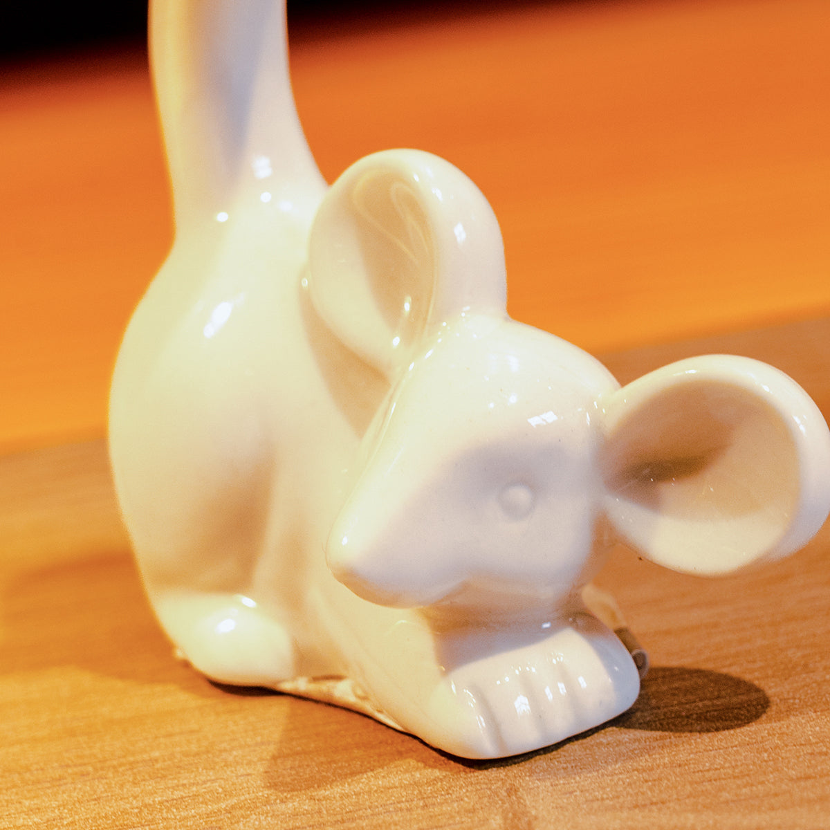 Stoneware Mouse Ring Holder, White