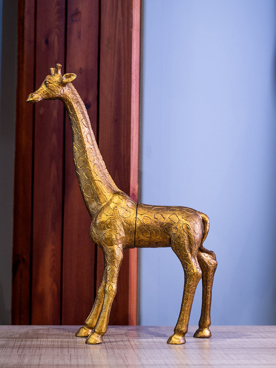 Resin Giraffe Jewelry Holder w/ Magnet, Gold Finish