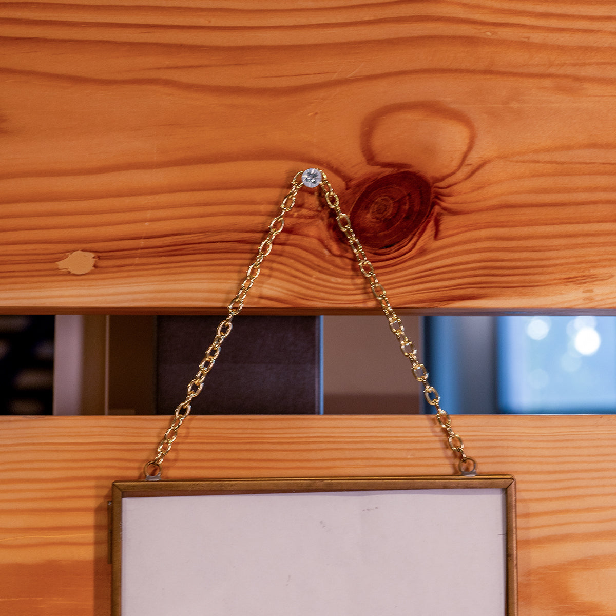 4" x 6" Brass Edge Hanging Glass Photo Frame, Large