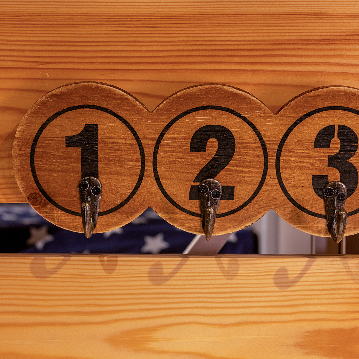 Wood Numbers w/ 7 Hooks